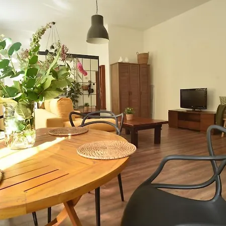 Apartament.przydlugiej アパート