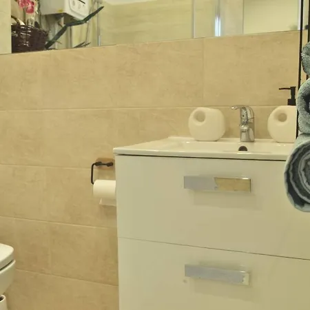 アパート Apartament.przydlugiej